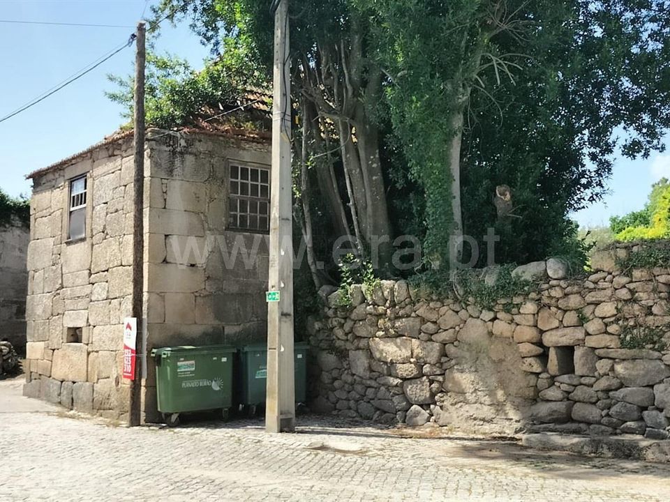 Erhvervsejendom i Mangualde, Viseu - foto 1