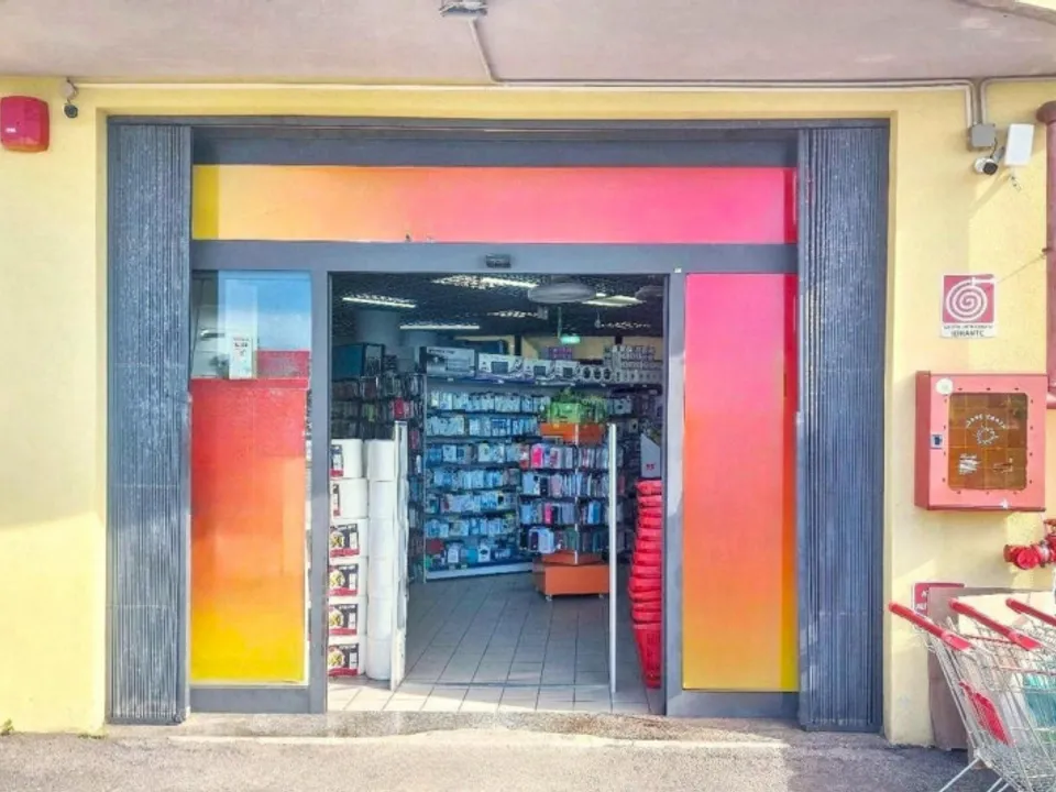 Erhvervsejendom i Sant'Agata di Militello, Messina - foto 1
