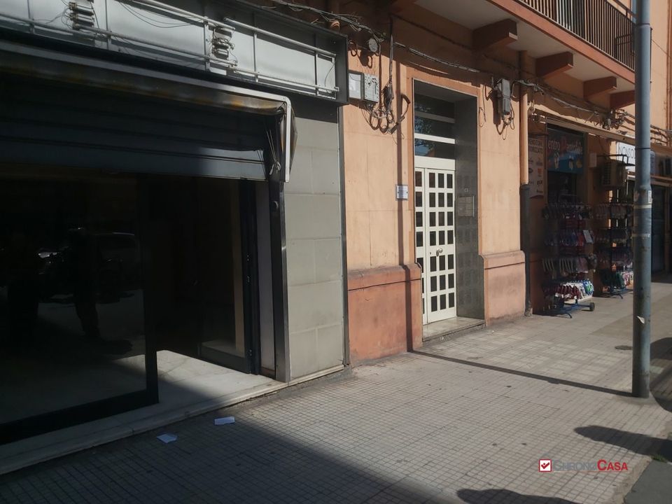 Erhvervsejendom i Messina, Messina - foto 1