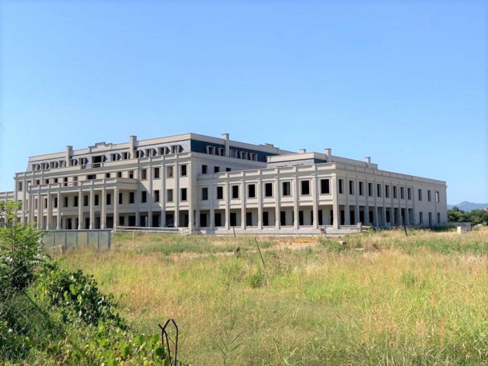 Erhvervsejendom i Meldola, Forli-Cesena - foto 1