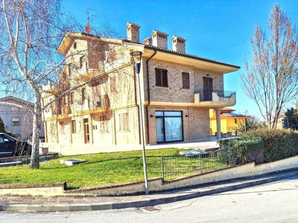 Commercieel vastgoed in Cingoli, Macerata - foto 4