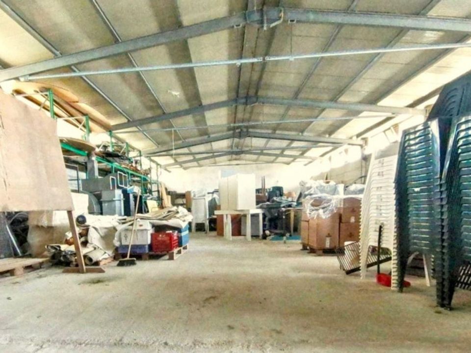 Erhvervsejendom i Locri, Reggio Calabria - foto 2