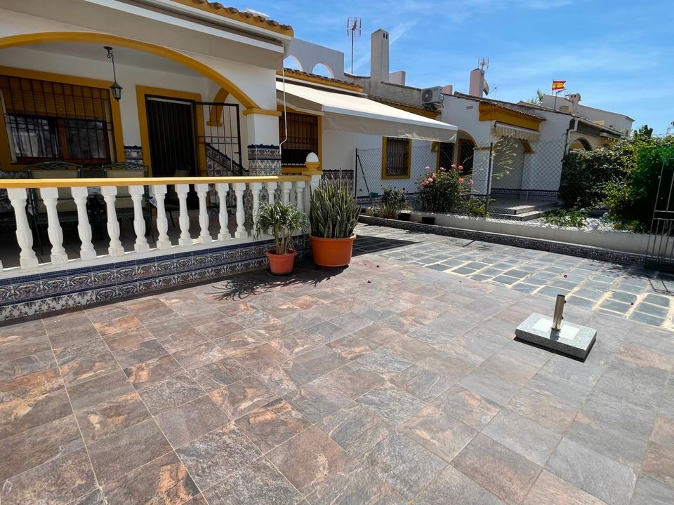 Byhus i Torre de la Horadada, Alicante - foto 1