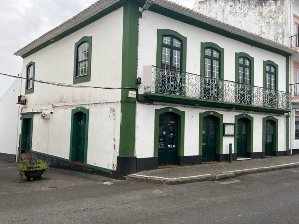 Erhvervsejendom i Angra do Heroismo, Terceira - foto 1