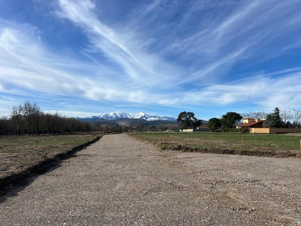Helårsgrund i Thuir, Pyrenees-Orientales - foto 3