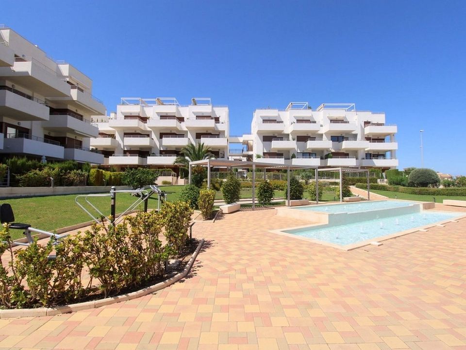 Lejlighed i Cabo Roig, Alicante - foto 2