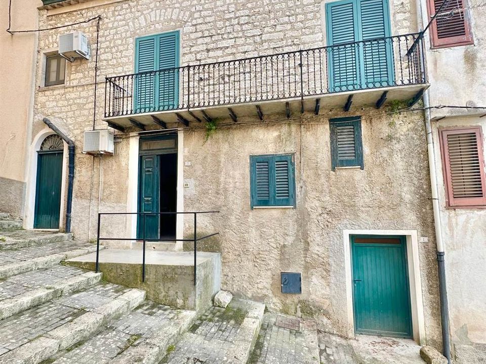 Villa i Chiusa Sclafani, Palermo - bilde 1