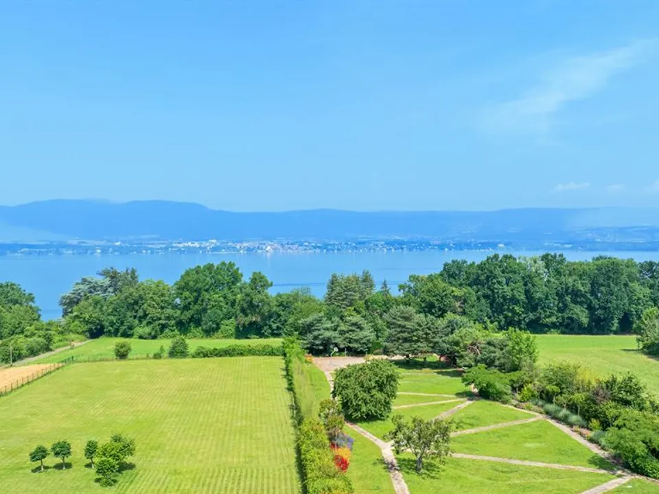 Villa i Messery, Haute-Savoie - foto 1