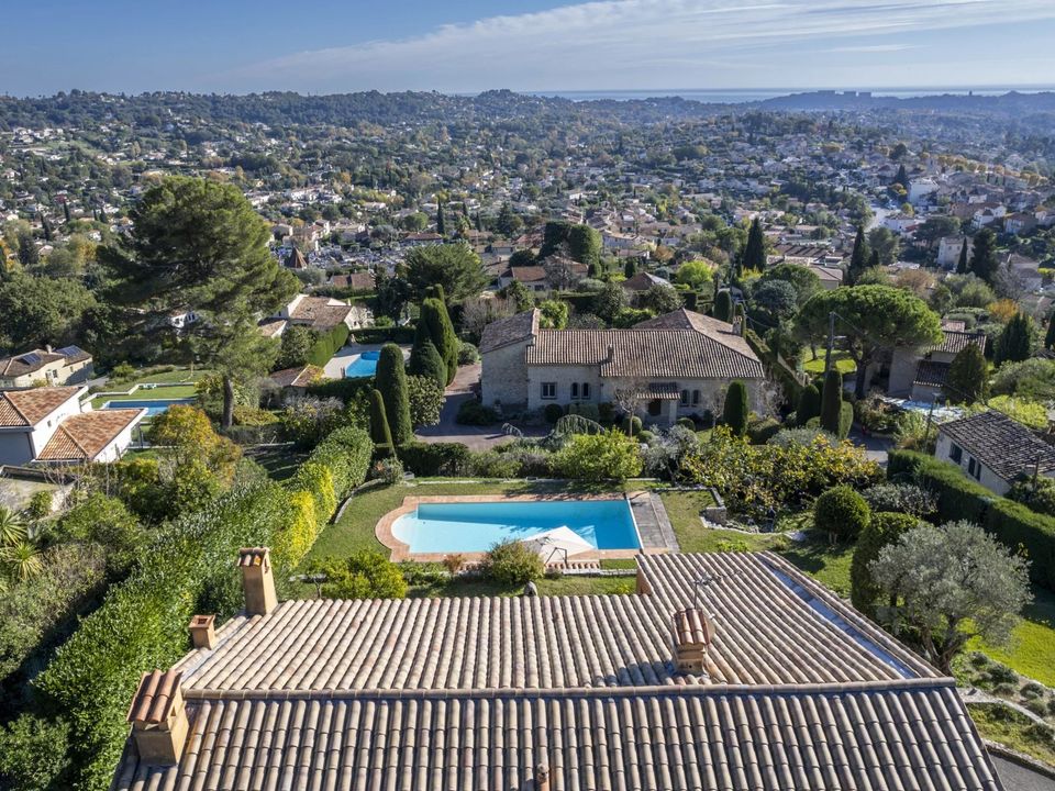 Villa i La Colle-sur-Loup, Alpes-Maritimes - foto 4