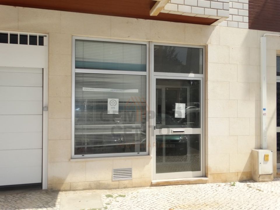 Erhvervsejendom i Leiria, Leiria - foto 2