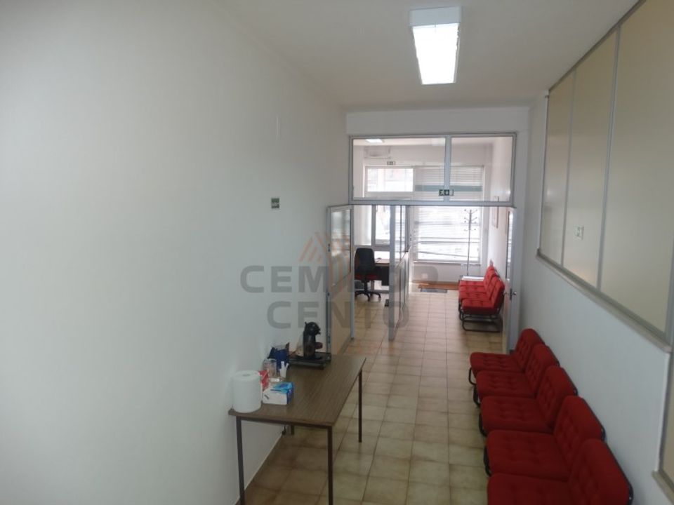 Erhvervsejendom i Leiria, Leiria - foto 4