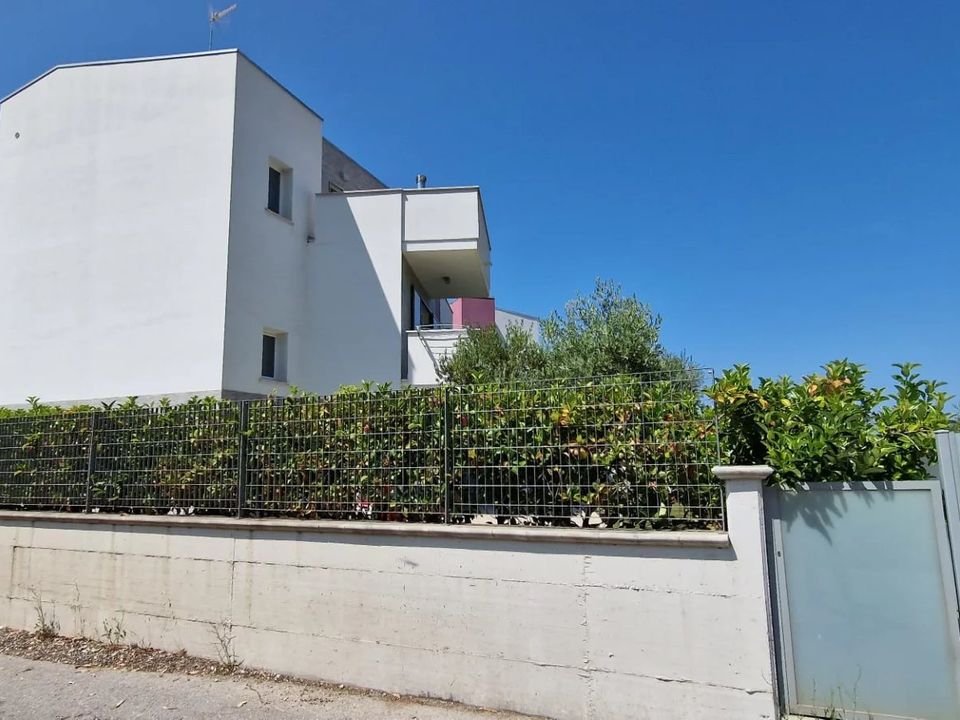 Villa - Montesilvano Marina, Pescara - photo 2
