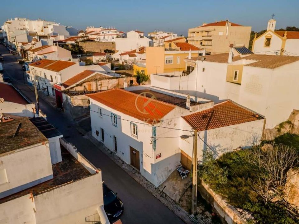Villa i Alcantarilha, Faro - foto 1