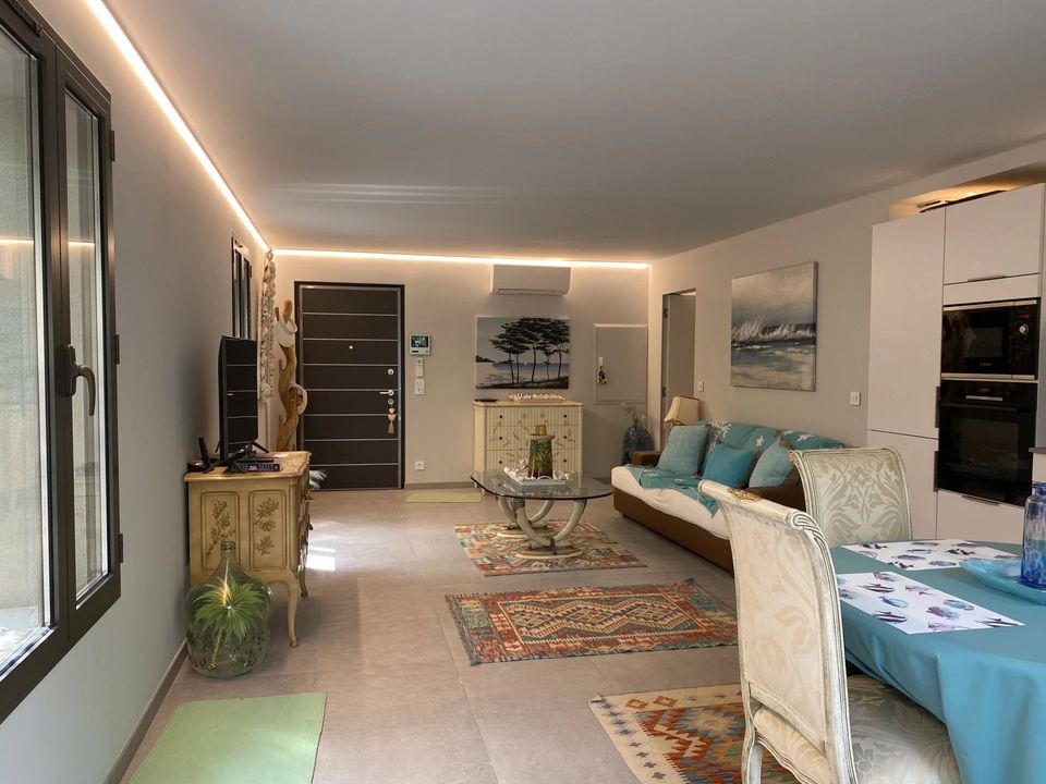 Lejlighed i Saint-Tropez, Var - foto 2