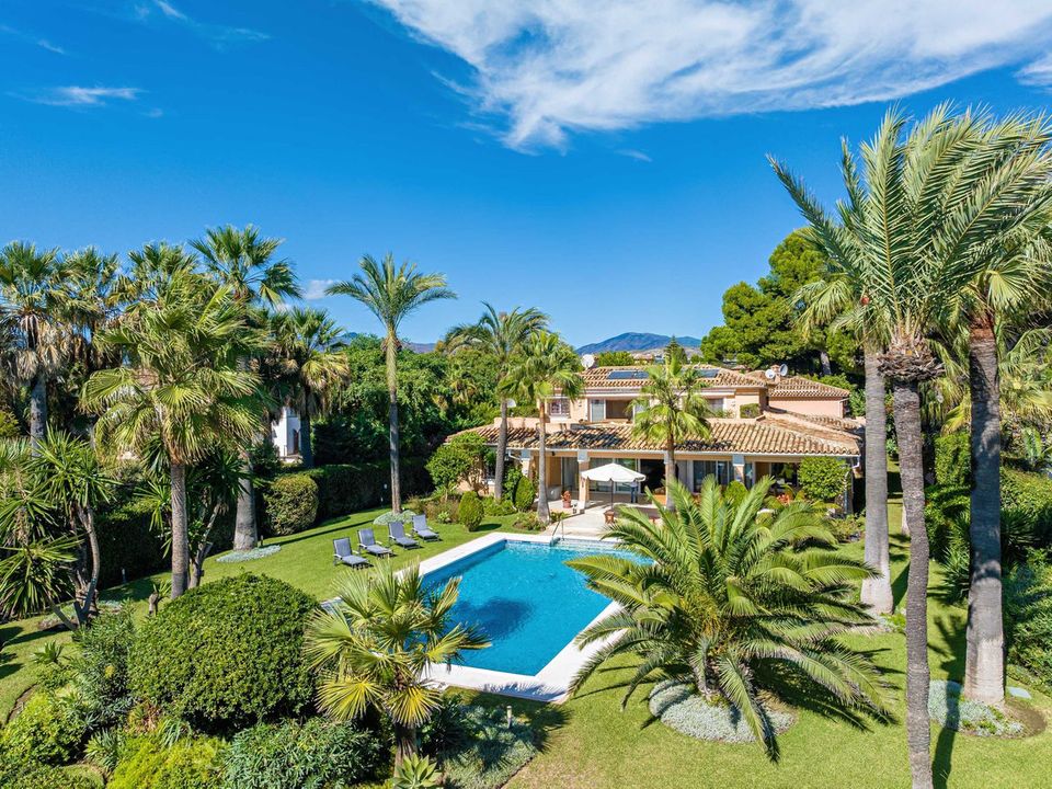 Villa i El Paraiso, Malaga - foto 3