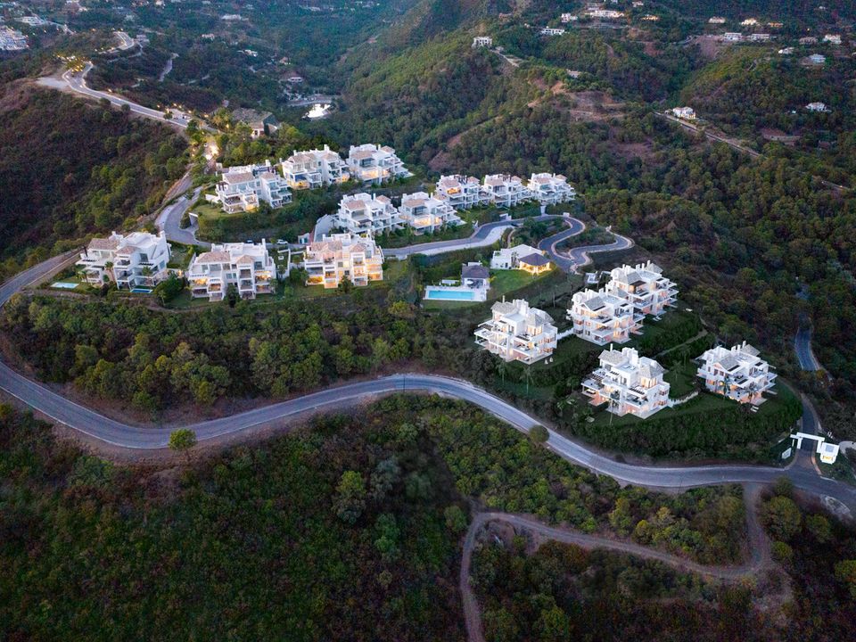 Lejlighed i Benahavis, Malaga - foto 4