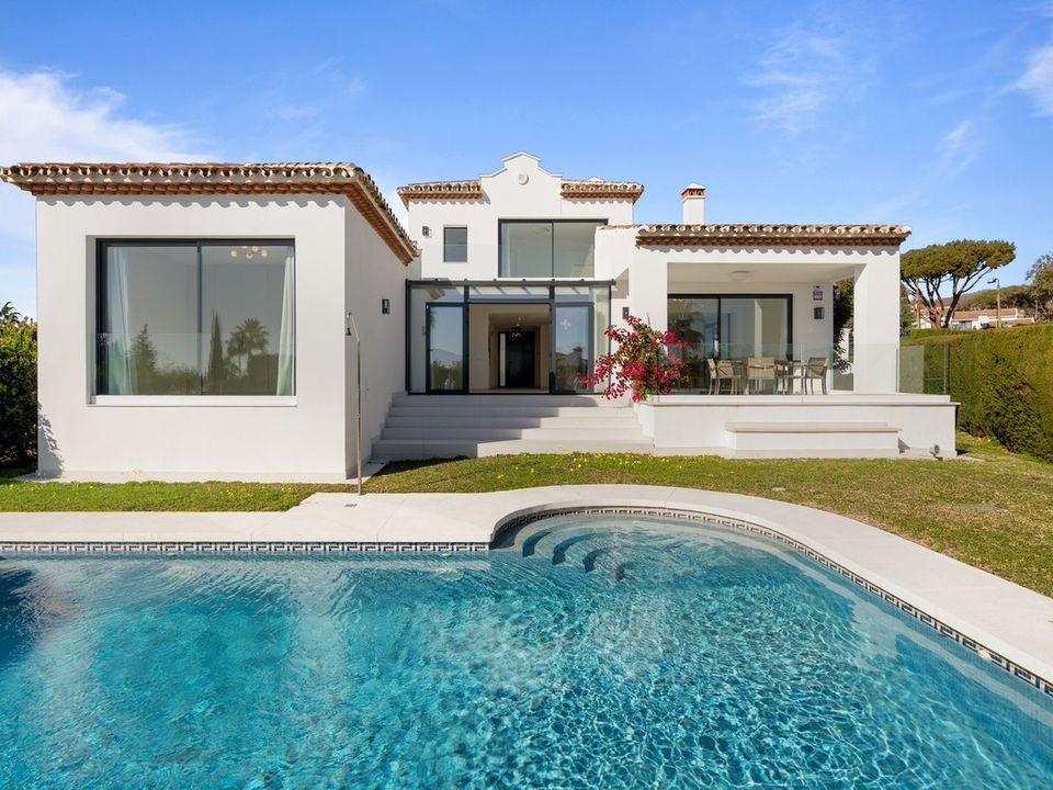 Villa i Elviria, Malaga - foto 1