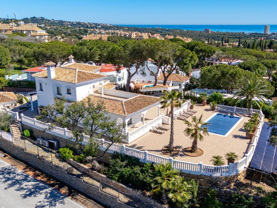 Villa i Elviria, Malaga - foto 1