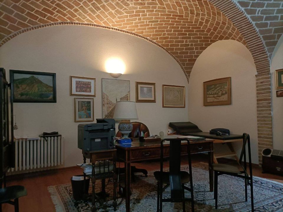 Erhvervsejendom i Teramo, Teramo - foto 1