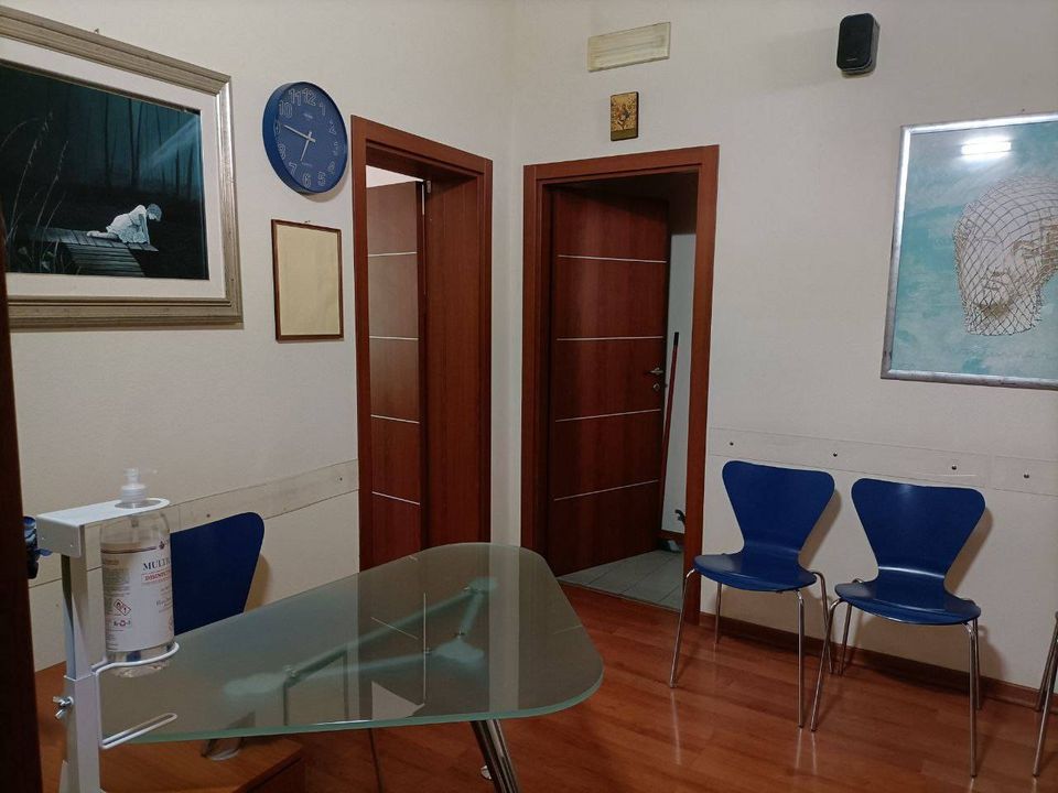 Erhvervsejendom i Teramo, Teramo - foto 4
