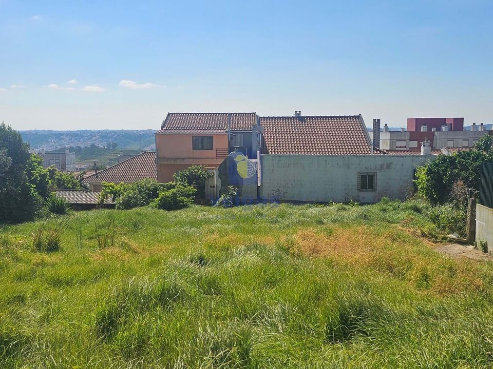 Helårsgrund i Amadora, Lisbon - foto 1