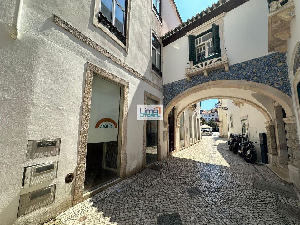 Erhvervsejendom i Leiria, Leiria - foto 2