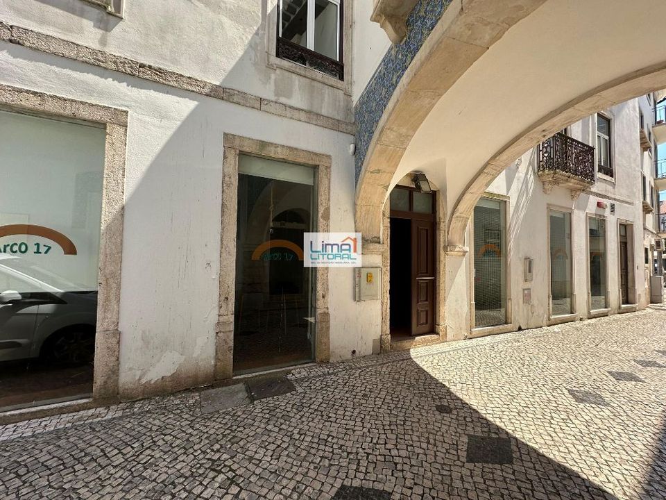 Erhvervsejendom i Leiria, Leiria - foto 3