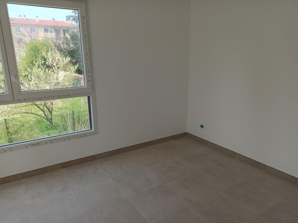 Villa i Saint-Bonnet-de-Mure, Rhone - foto 4