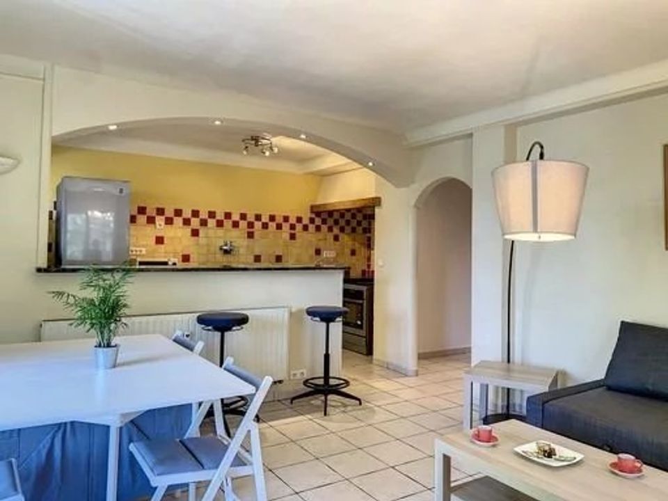 Apartment in Cannes, Alpes-Maritimes - photo 2