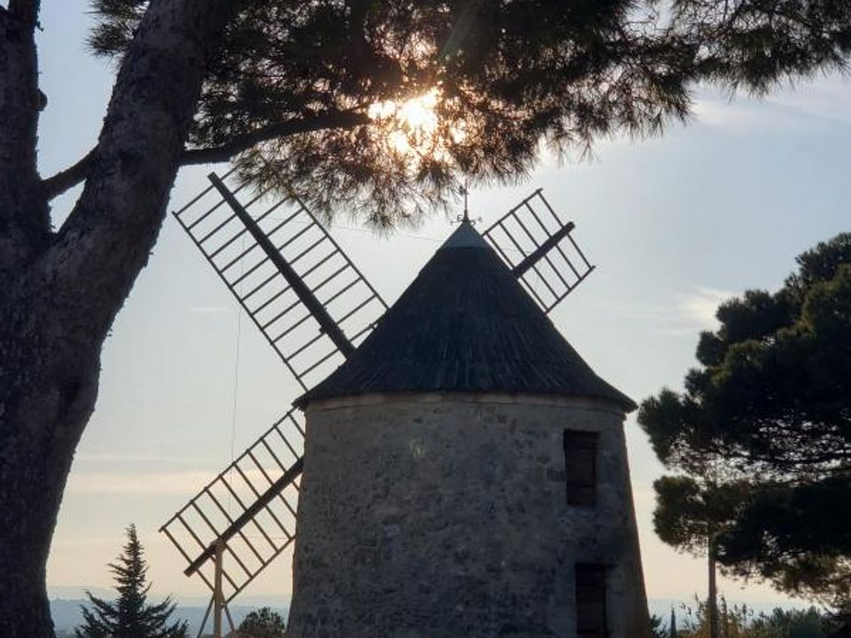 Terra em Lespignan, Herault - foto 1