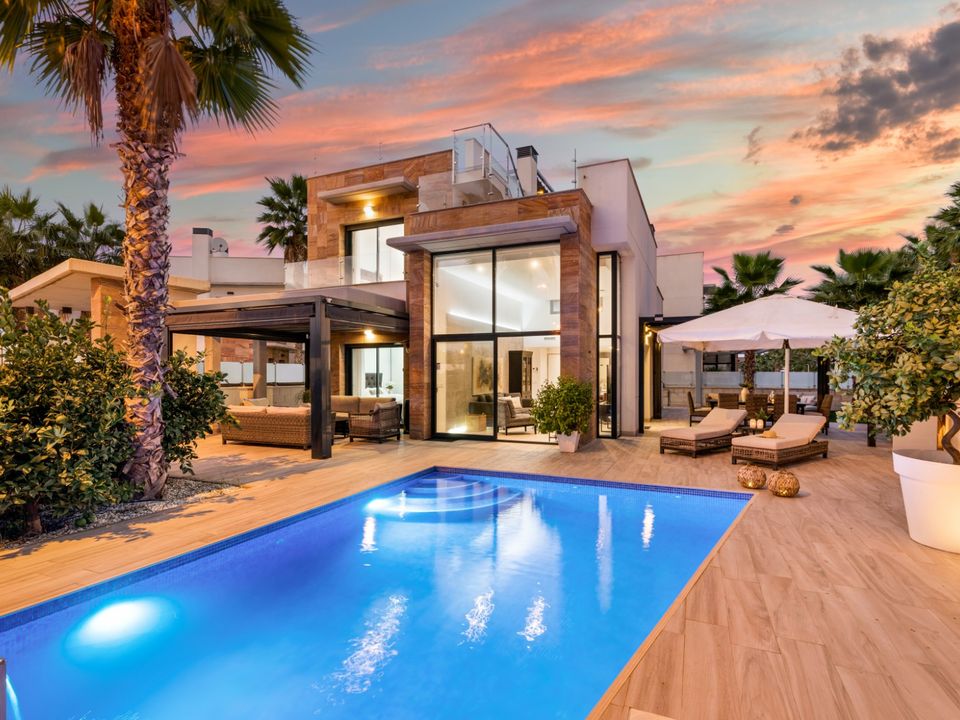 Villa i Orihuela Costa, Alicante - foto 1
