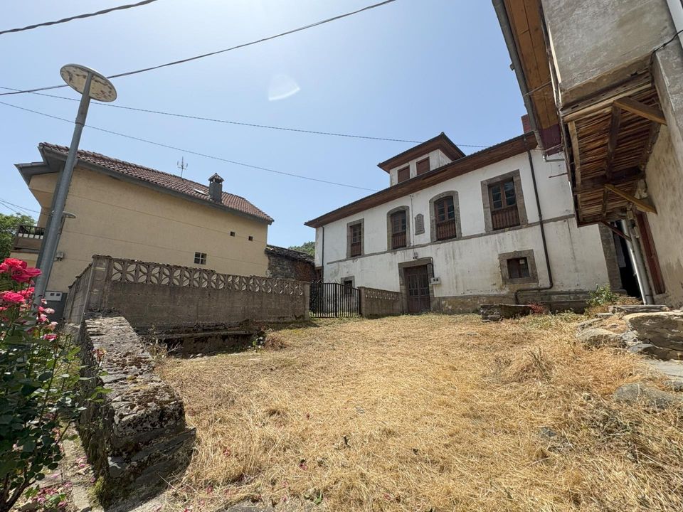 Villa i Aller, Asturias - foto 4