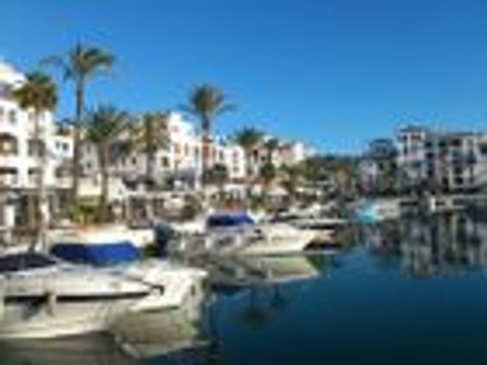 Lejlighed i La Duquesa, Malaga - foto 1
