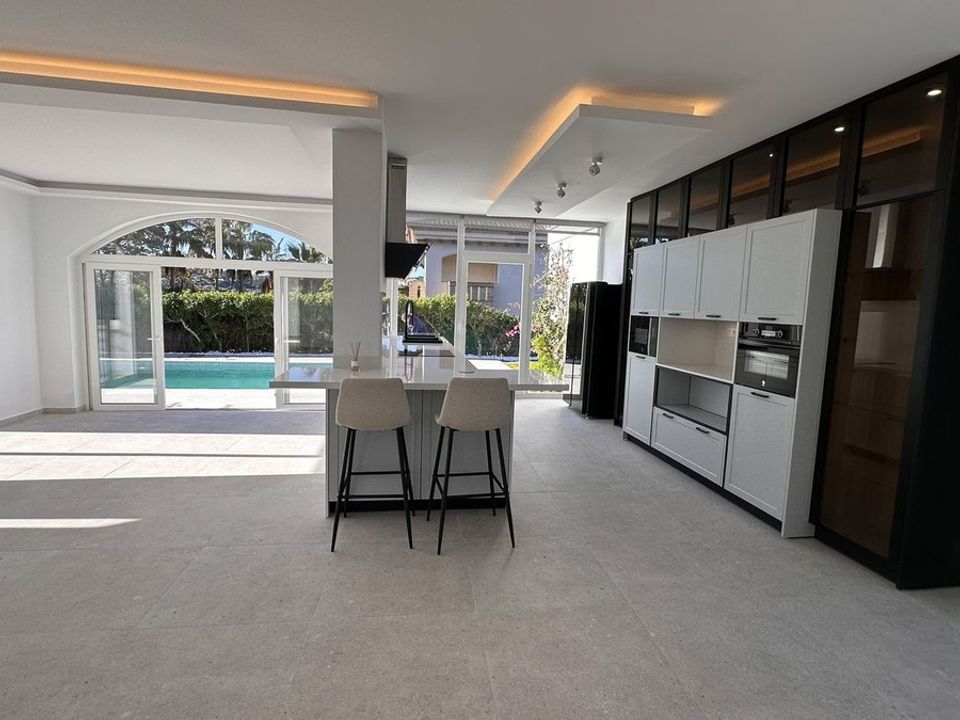 Villa i La Duquesa, Malaga - foto 3