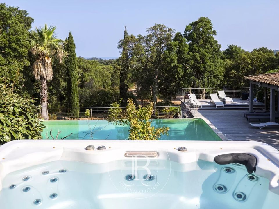 Villa i Sainte-Lucie de Porto-Vecchio, Corse-du-Sud - foto 3