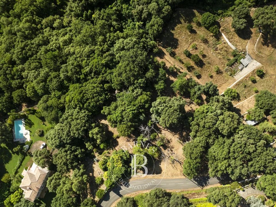 Helårsgrund i Bastia, Haute-Corse - foto 3