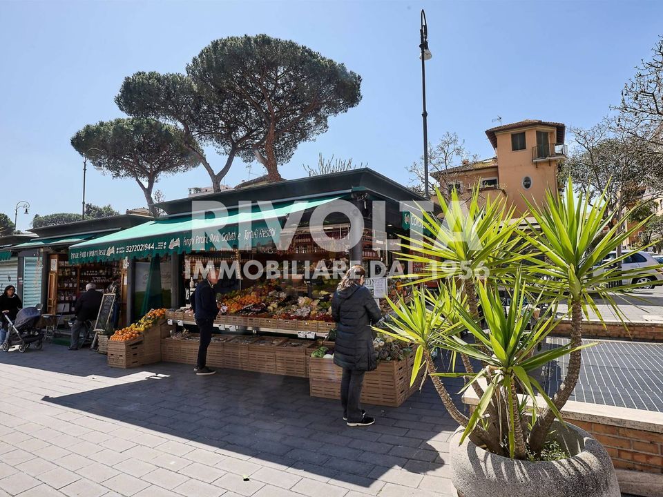 Erhvervsejendom i Rome, Rome - foto 1