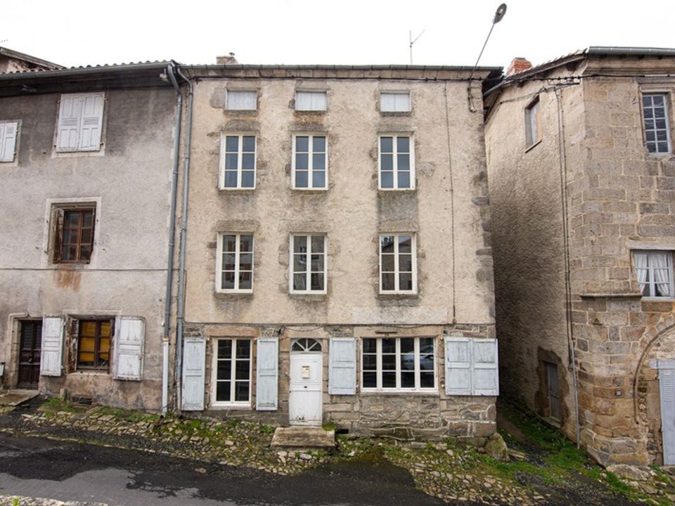 Villa i La Chaise-Dieu, Haute-Loire - foto 1