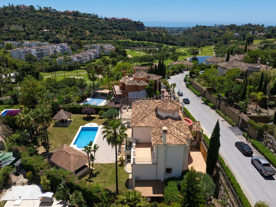 Villa a Los Arqueros, Malaga - foto 1