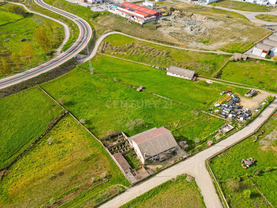 Villa a Braganca, Braganca - foto 1