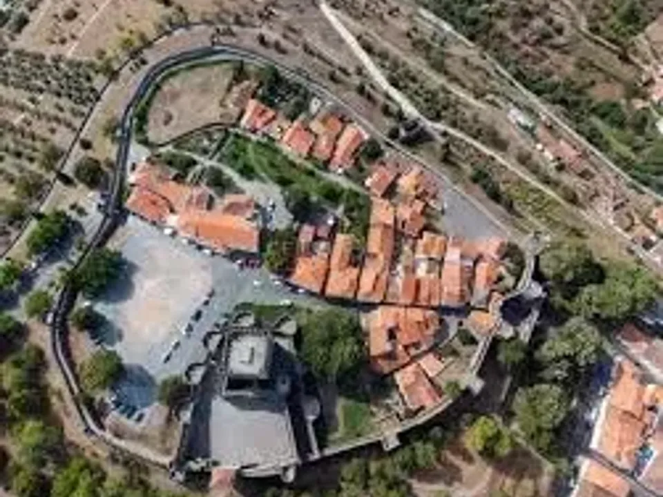 Helårsgrund i Braganca, Braganca - foto 5