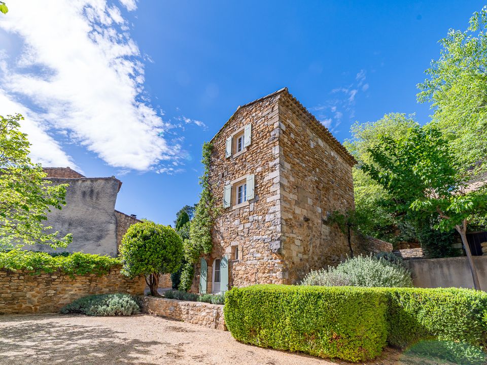 Landsbyhus i Uzes, Gard - foto 1