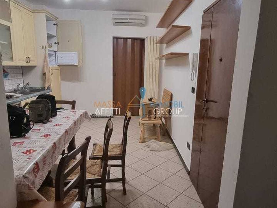 Lejlighed i Carrara, Massa and Carrara - foto 3