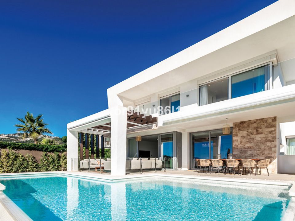 Villa i Los Monteros, Malaga - foto 1