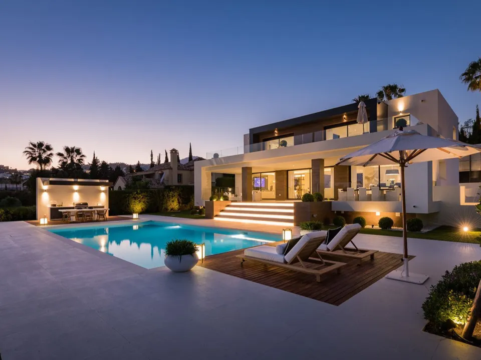 Villa i Nueva Andalucia, Malaga - foto 1