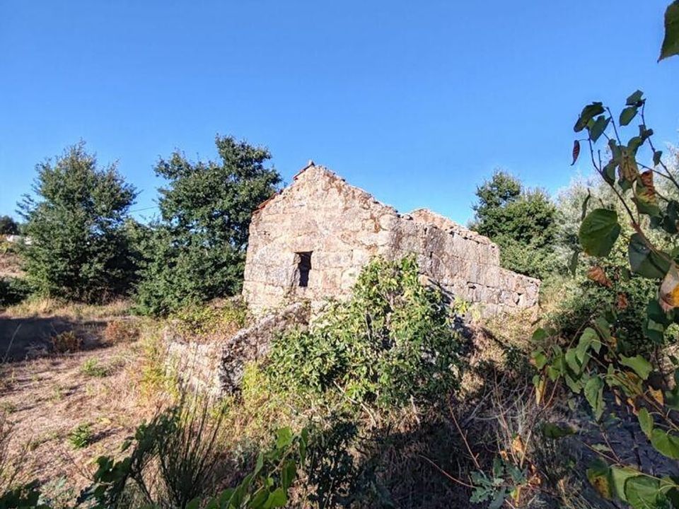 Helårsgrund i Oliveira do Hospital, Coimbra - foto 4