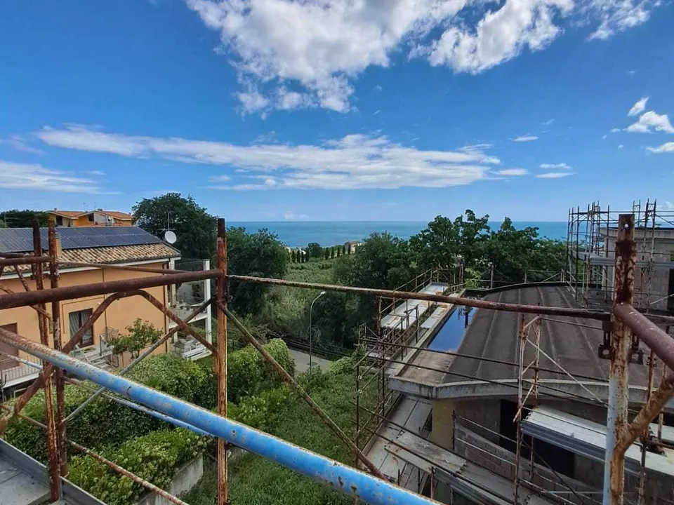 Villa i Pescara, Pescara - foto 1
