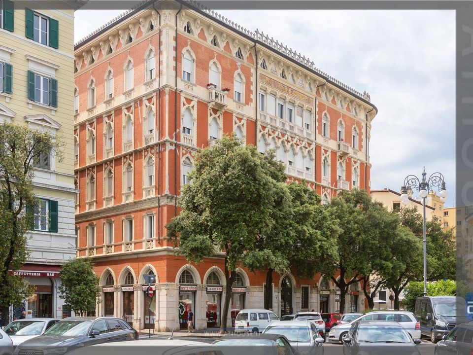 Erhvervsejendom i Trieste, Trieste - foto 1