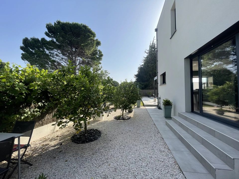 Villa i Saint-Cyprien, Pyrenees-Orientales - foto 3