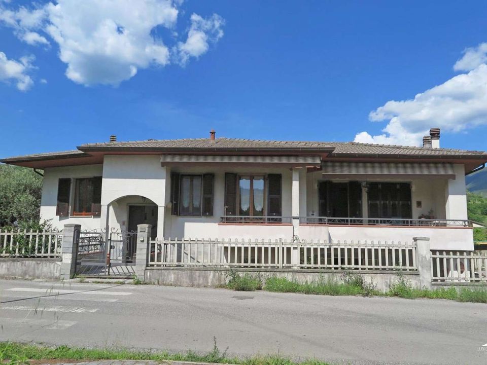 Villa i Pontremoli, Massa and Carrara - bilde 2